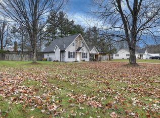 1001 Rocky Ridge Rd, Johnson City, TN 37601