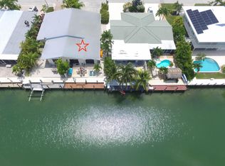 290 11th St, Key Colony Beach, FL 33051