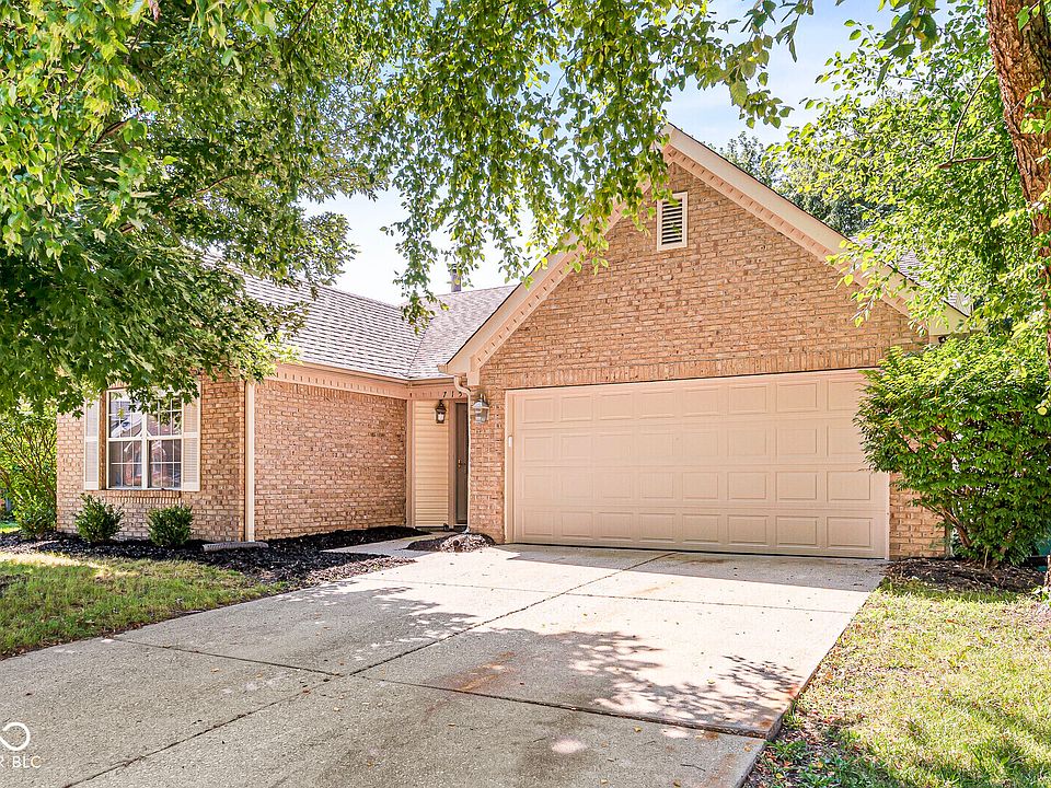 1st image of 7155 Woodgate Dr