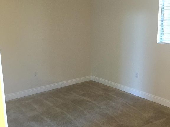 4th image of 10830 Kling St Unit 203
