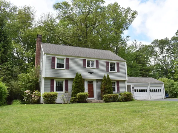 98 Dyer Avenue, Canton, CT 06019