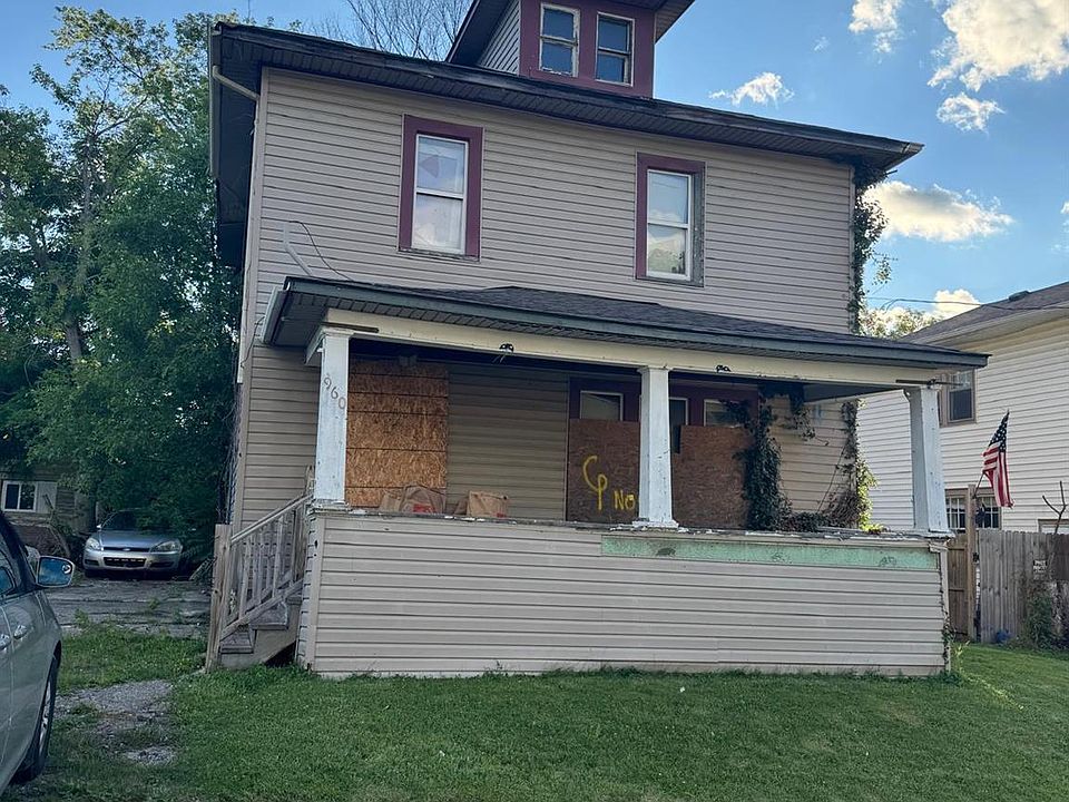 1st image of 960 Vosburg St
