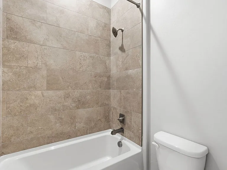 293 E Jasper Ct — Photo 33