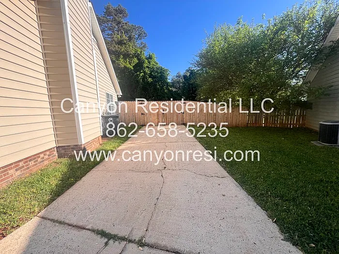3 Landry Ct — Photo 16