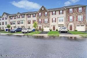 2nd image of 1606 Rio Grande Dr