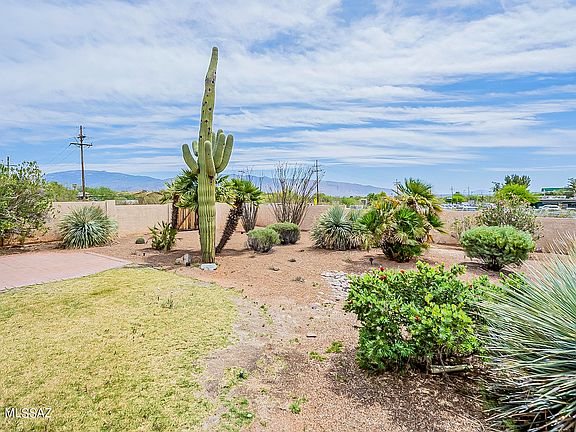 5th image of 11090 E Camino Miramonte