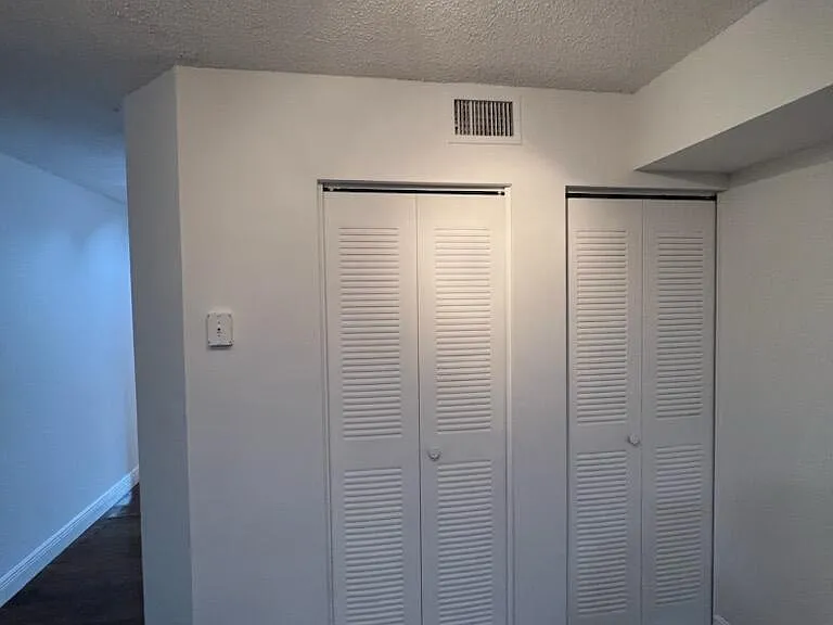 5721 Riverside Dr #102B5 — Photo 14