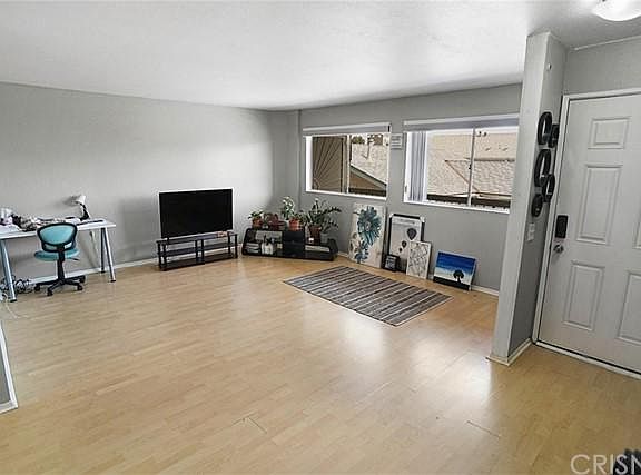 2nd image of 630 S Lake St APT 203