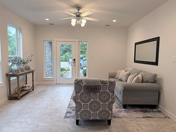 4th image of 40203 Bay Warbler Way