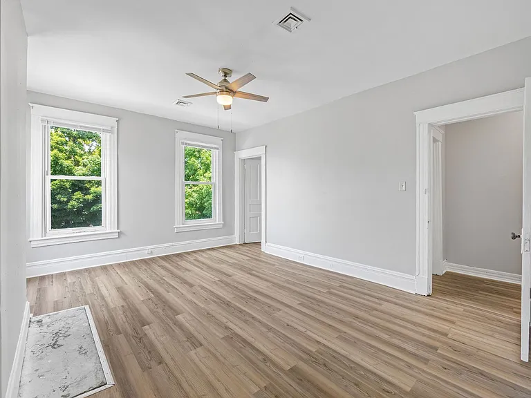 3415 Enslow Ave — Photo 10