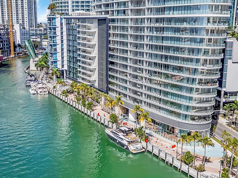 300 Biscayne Boulevard Way #3809 — Photo 40