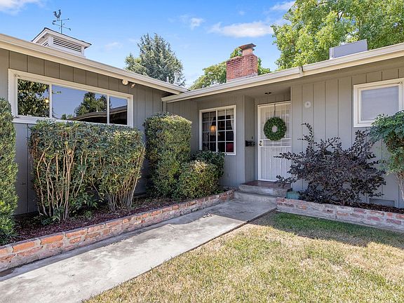 4th image of 1015 W Iris Avenue