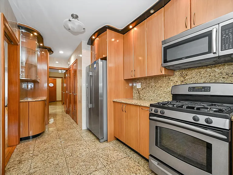 99-64 65th Ave #WH — Photo 7