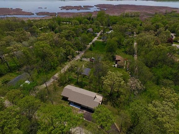 2nd image of W3575 Washington Dr