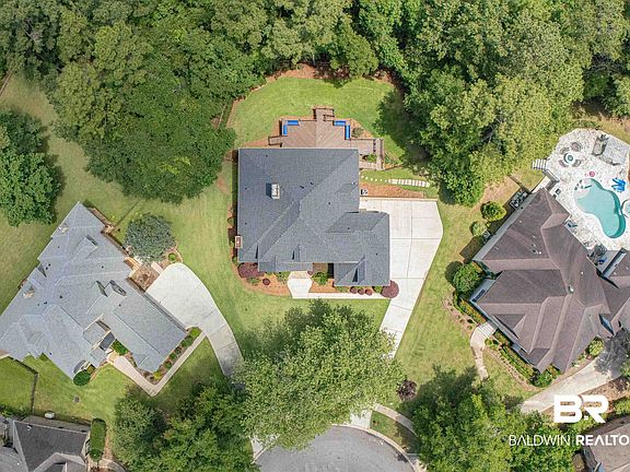 2nd image of 30300 Scotch Pine Ct