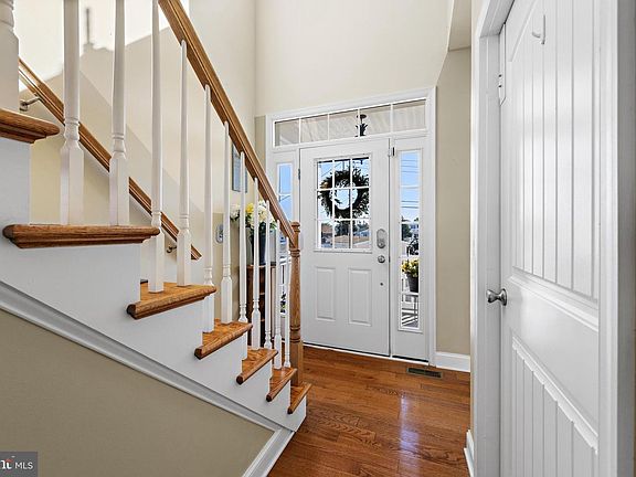 2nd image of 68 Rosalyn Dr