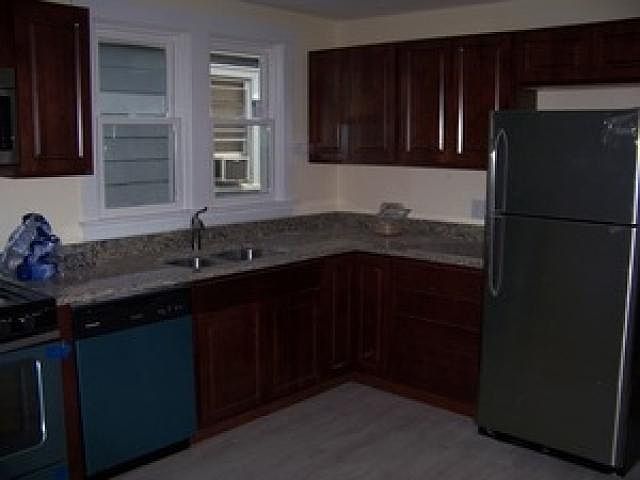 2nd image of 5914 W Eastwood Ave #2