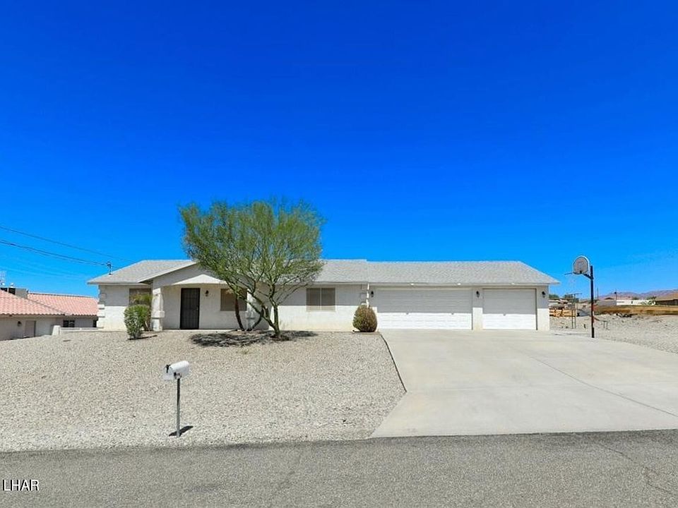 1st image of 2455 College Dr