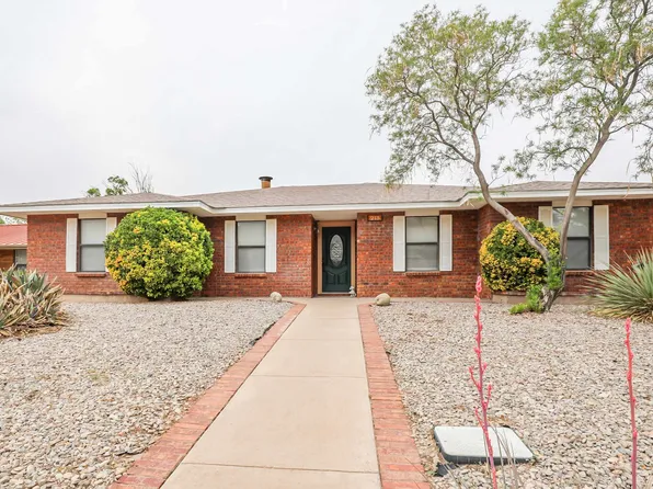 215 Shadow Mountain Dr, Alamogordo, NM 88310