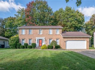 498 Herbert Rd, Akron, OH 44312