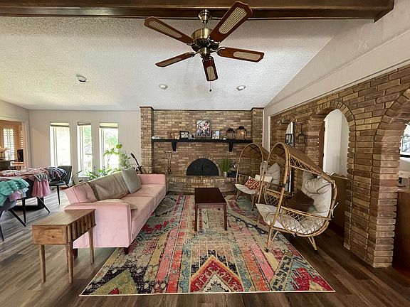 4th image of 2516 Evergreen Dr