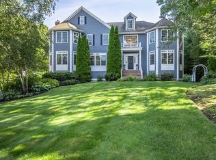 17 Chongris Cir, Andover, MA 01810