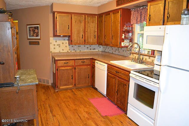 2nd image of 5417 Mount Olivet Rd