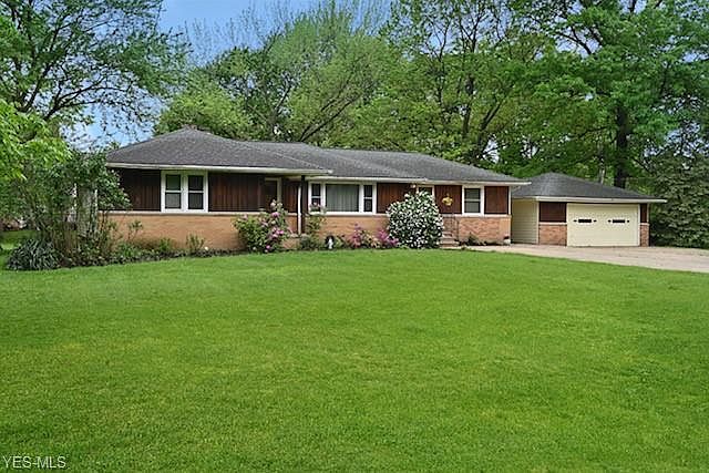 1st image of 2896 Emerald Lakes Blvd