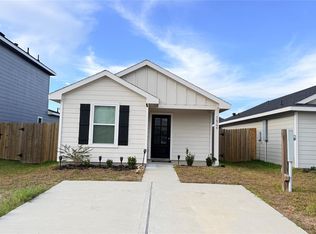 16799 N Marie Village Dr, Conroe, TX 77306
