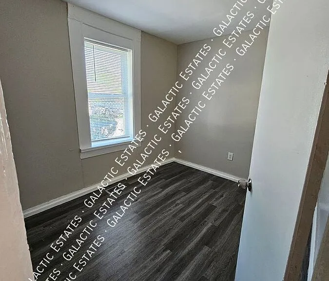 65 Pine St #3 — Photo 2
