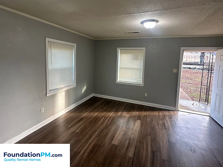 1391 Semmes St #1 — Photo 6