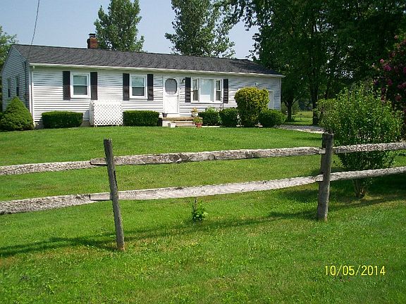 2nd image of 613 Footville Richmond Rd E