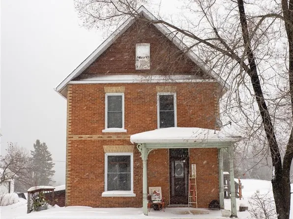 104 Arthur St, Assiginack, ON P0P 1N0