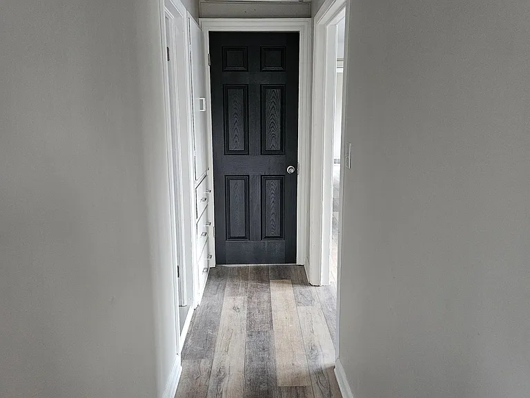 716 Smith St #2 — Photo 8