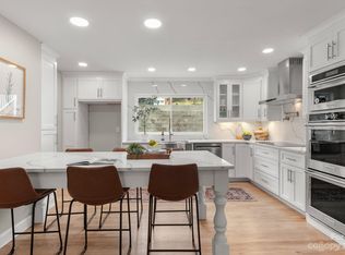 7022 Chelsea Day Ln, Tega Cay, SC 29708