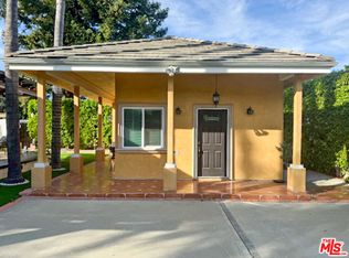 6231 Royer Ave #Adu, Woodland Hills, CA 91367