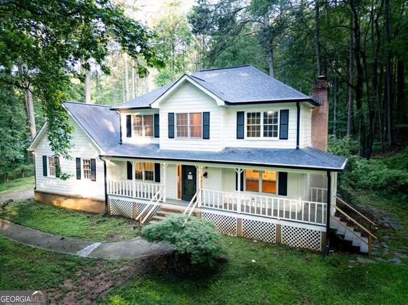 3545 Rock Falls Dr, Snellville, GA 30039