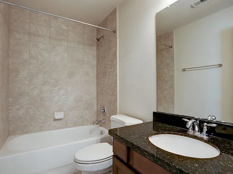10718 Clearview Villa Pl — Photo 15