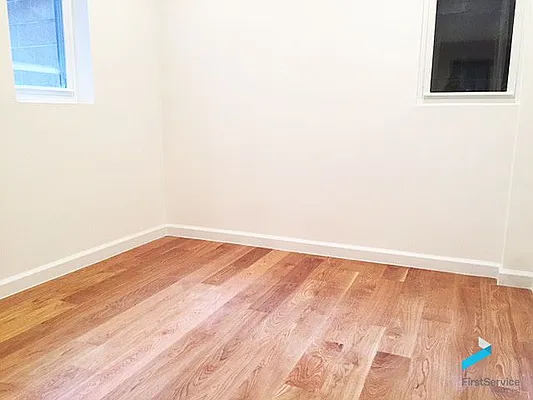 Rented by FirstService Realty (legacy) | media 10