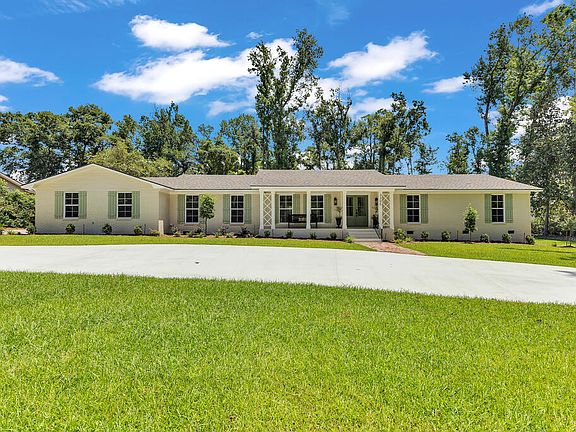 2nd image of 3305 Plantation Dr