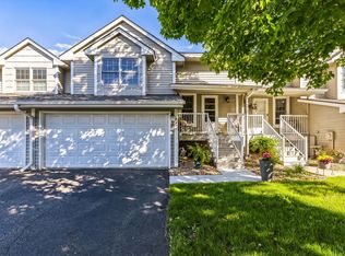 8071 Curtis Ln, Eden Prairie, MN 55347