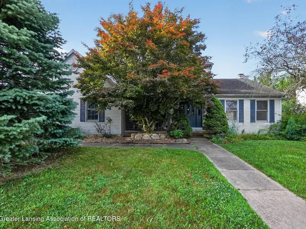 1365 Silkwood Dr, Okemos, MI 48864