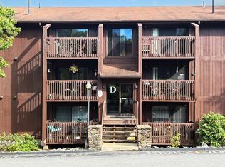 340 Sunderland Rd #24, Worcester, MA 01604