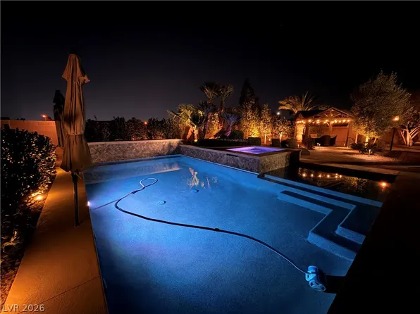 284 Ben Johnson Ct, Las Vegas, NV 89183