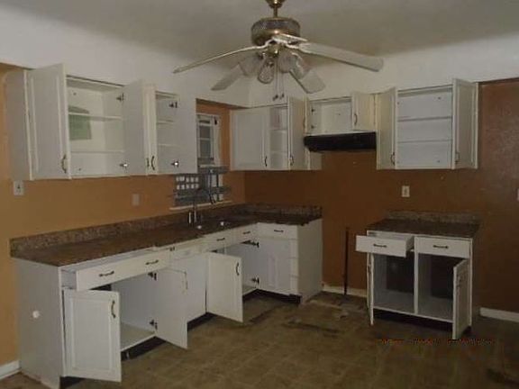 5th image of 6339 Lucille Ave