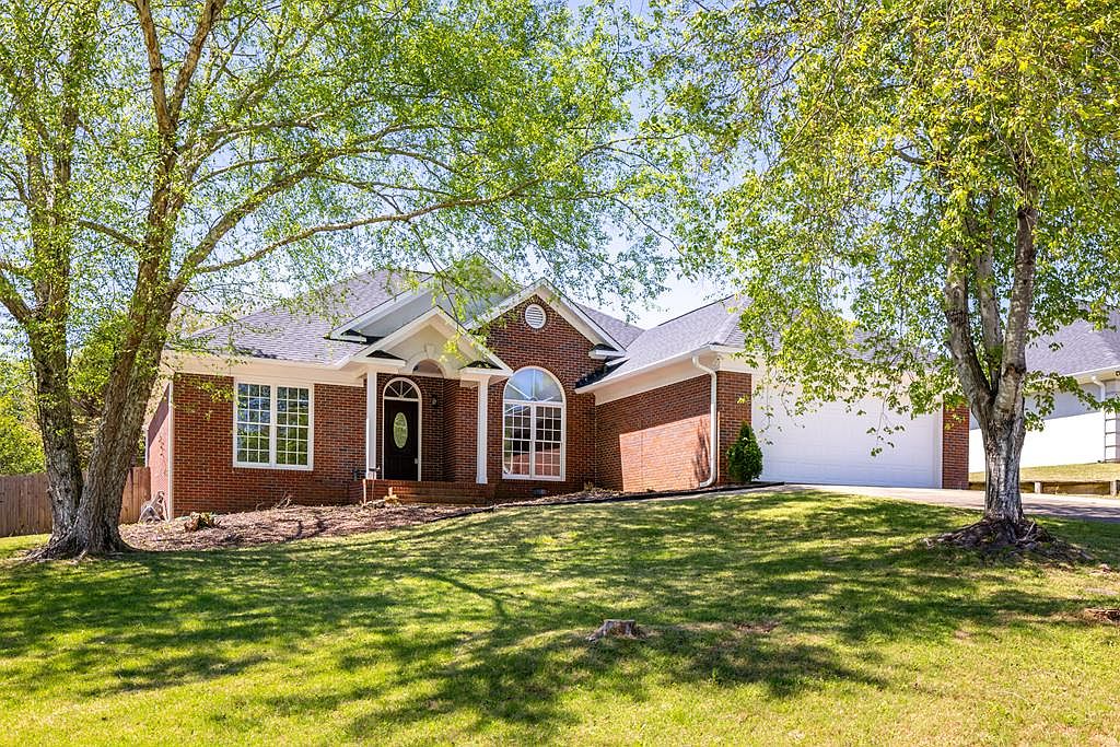 2913 Four Seasons Dr, Phenix City, AL 36867 | Zillow
