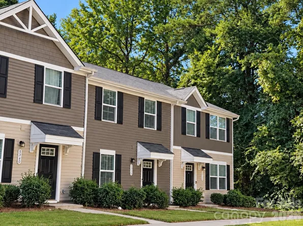 5356 Austin Knoll Ct, Charlotte, NC 28269