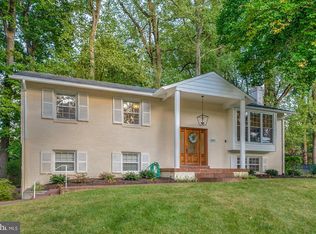 3911 Winterset Dr, Annandale, VA 22003
