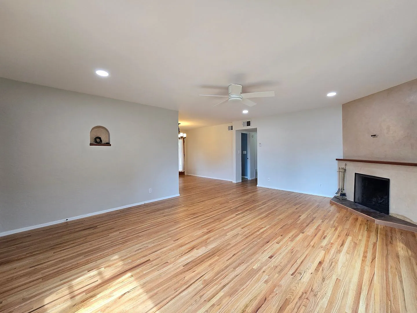 133 Sereno Dr — Photo 2