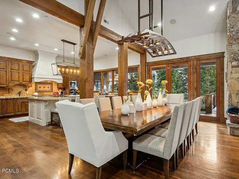 2520 Bear Hollow Dr — Photo 12